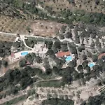 בית נופש Domaine De Bollana-crete העיירה רתימנו