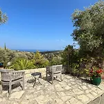 בית נופש Domaine De Bollana-crete *